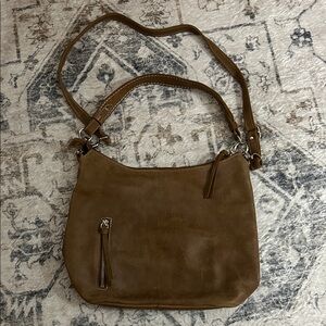 Roots Tan Brown Women’s Shoulder Bag with Silver Hardware